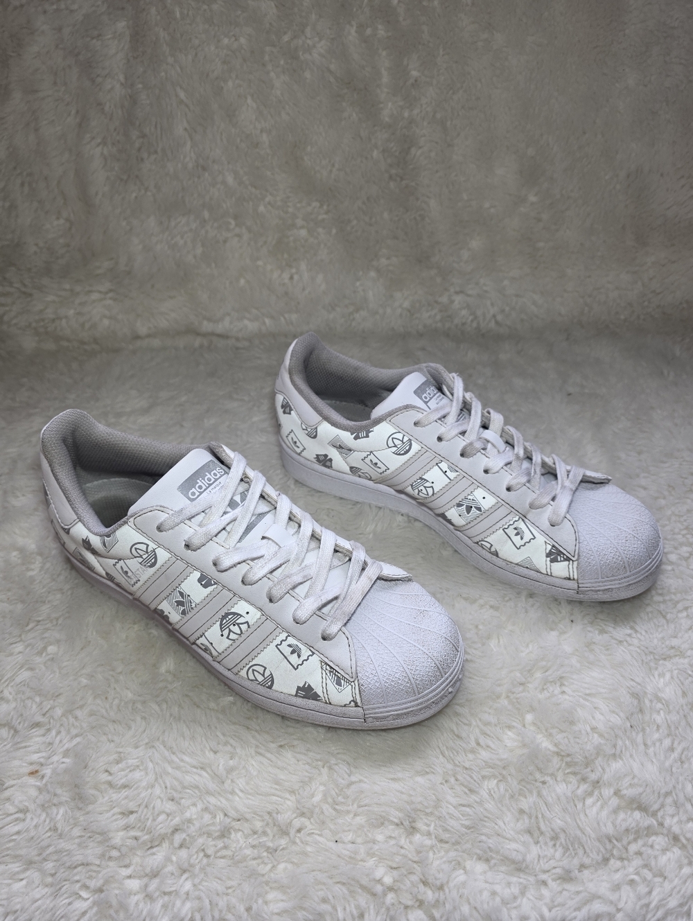 2021 Adidas Originals Superstar "Reflective Logo Print" — Size 8 - Picture 6 of 9